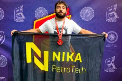 Тренер и действующий спортсмен «FightBaza» Арег Алоян занял второе место во всероссийском турнире по грэпплингу «Кровью и потом»