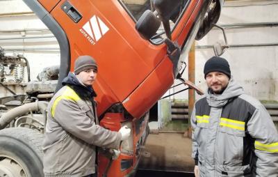 В семилукское обособленное подразделение ООО «Ника-Петротэк» пришел на практику внук ветерана труда огнеупорного завода