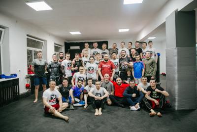 Действующей боец лиги АСА из Воронежа провел мастер-класс на площадке Fightbaza