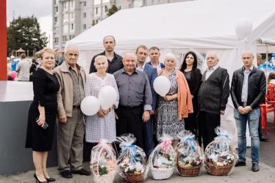 Ветеранов огнеупорного завода и лучших сотрудников ООО «Ника-Петротэк» чествовали на Дне города