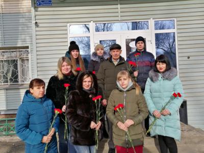 В Семилуках прошел митинг в День памяти военных при участии ООО «Ника-Петротэк»