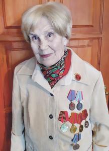Поздравляем с 90-летнем юбилеем заслуженного ветерана Семилукского огнеупорного завода Нину Красову!