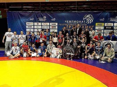 Воронежский клуб смешанных боевых единоборств Voronezh Fight Team провел свои выступления в Воронеже и Орле.