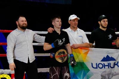 Тренер FIGHT BAZA наградил лучших спортсменов на всероссийском чемпионате