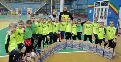 ООО «НИКА-ПЕТРОТЭК» поздравила воспитанников Семилукской ДЮСШ
